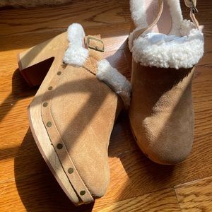 Madewell clogs size 8.